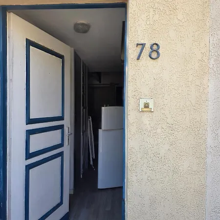 Apartment Agreable Dans Avec Piscine